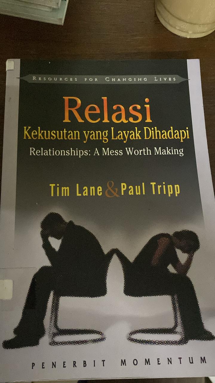 Cover buku Relasi Kekusutan Yang Layak Dihadapi