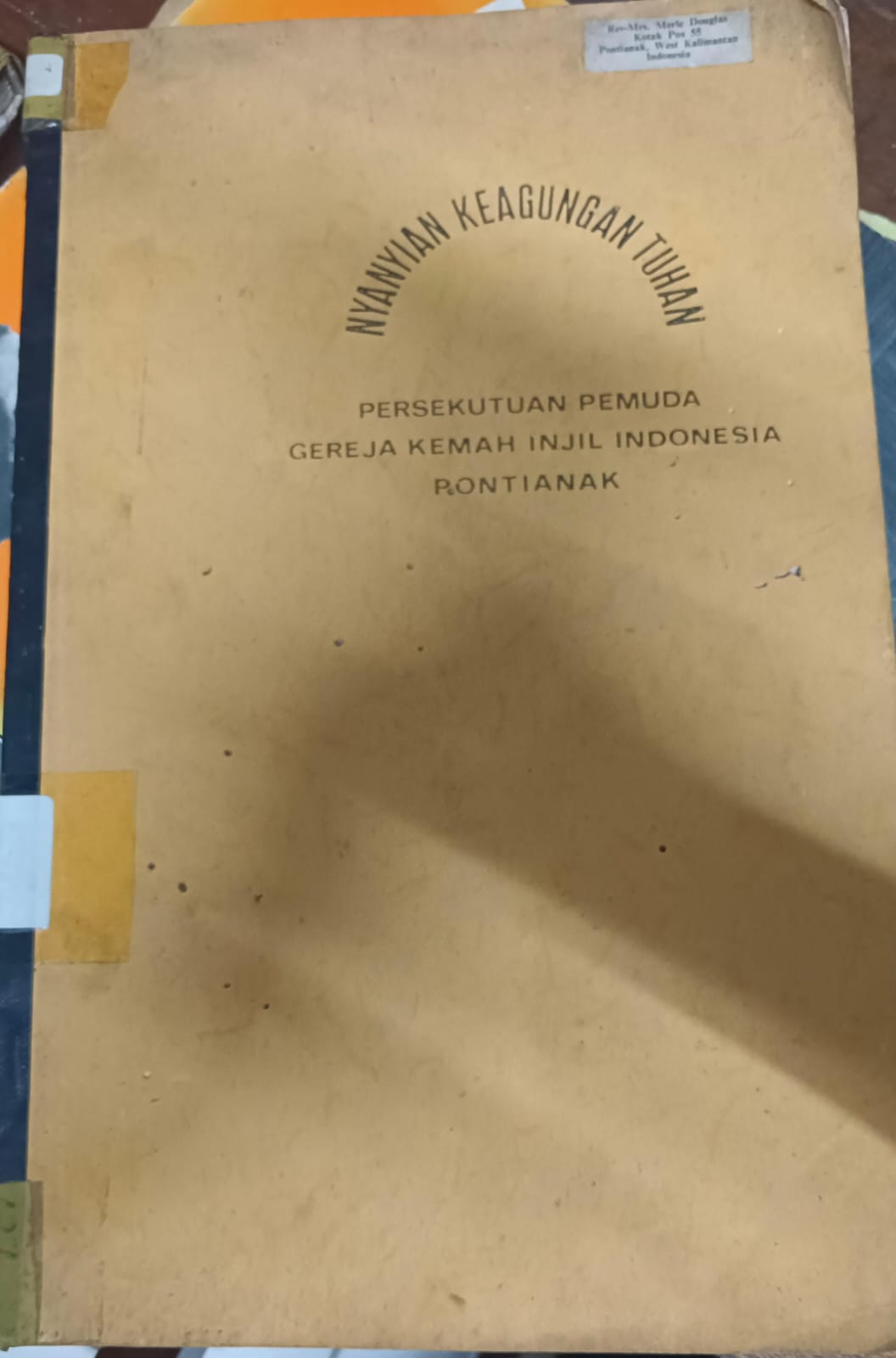 Cover buku Nyanyian Keagungan Tuhan