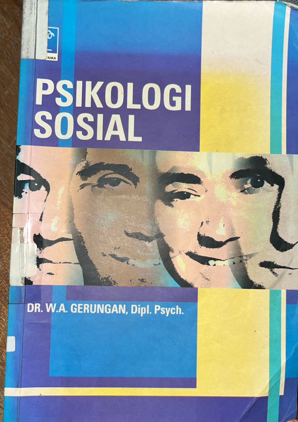 Cover buku Psikologi Sosial