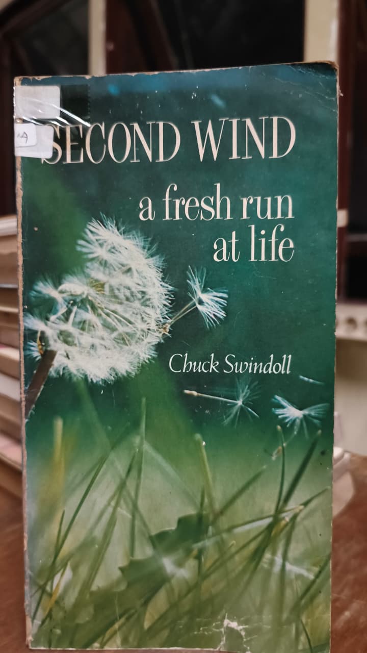 Cover buku SECOND WIND a fresh run at life