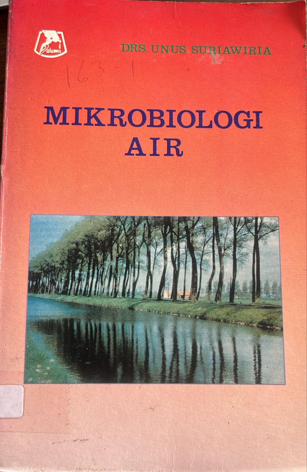 Cover buku Mikrobiologi Air