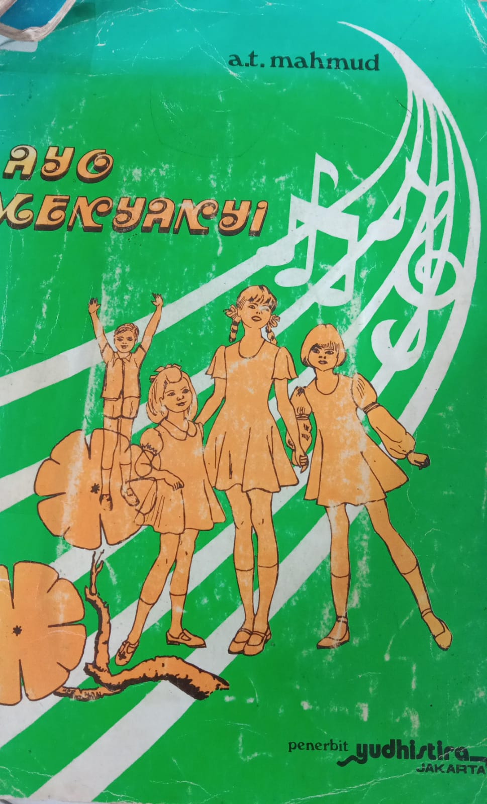 Cover buku Ayo Menyanyi