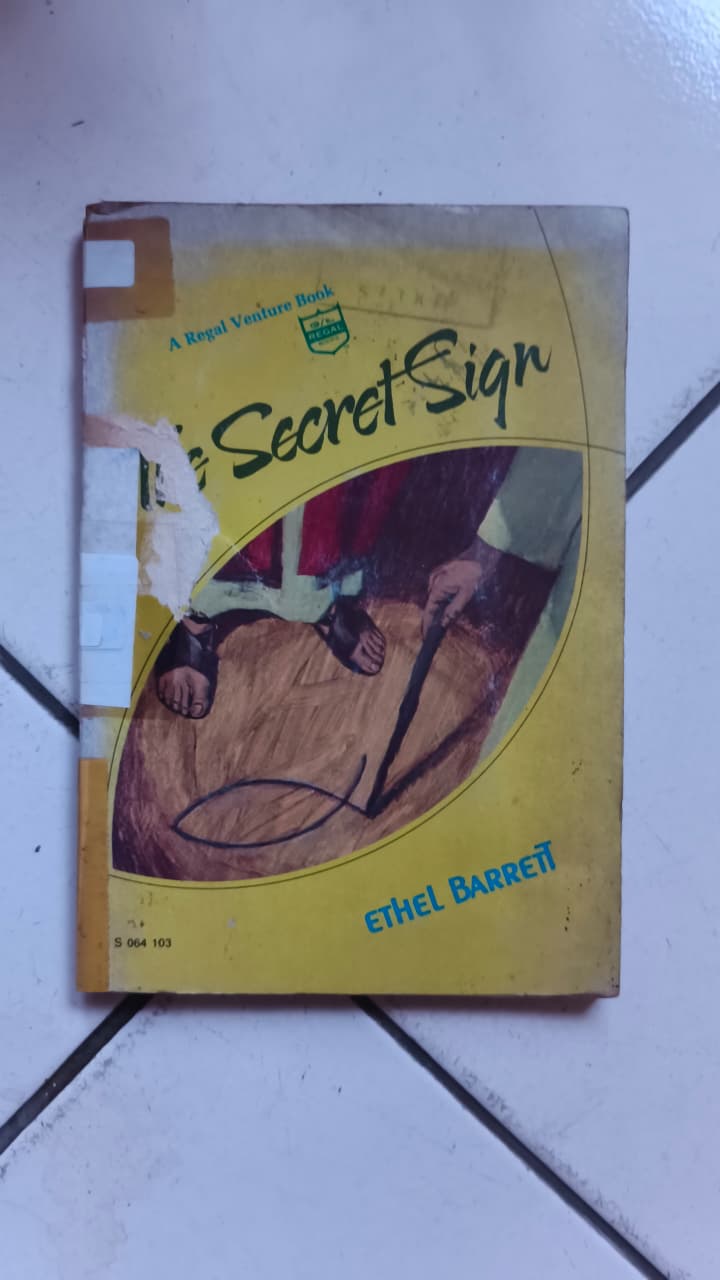 Cover buku The Secret Sign