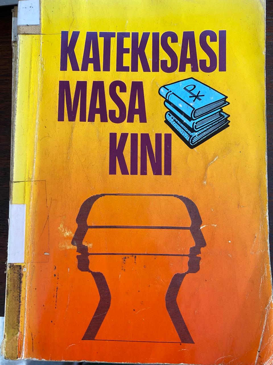 Cover buku Katekisasi Masa Kini