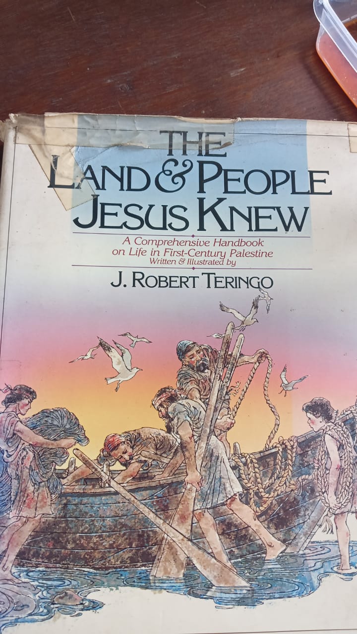 Cover buku The Land & People Jesus Knew